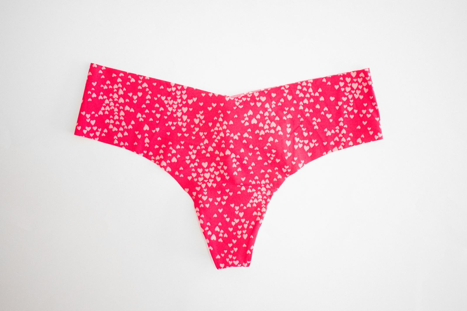 Panty Victoria's Secret "Rojo Corazones".